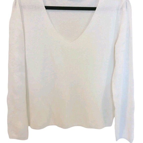 One Grey Day Revolve Ivory Cream Ribbed V-Neck Sweater W/ Floral Sleeves Medium - Picture 7 of 14